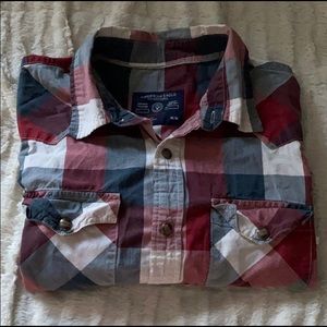 AE Men's Vintage Fit Button Down